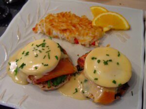 Eggs benedict with smoked salmon