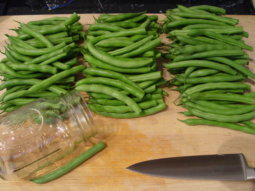 green beans, washed & trimmed