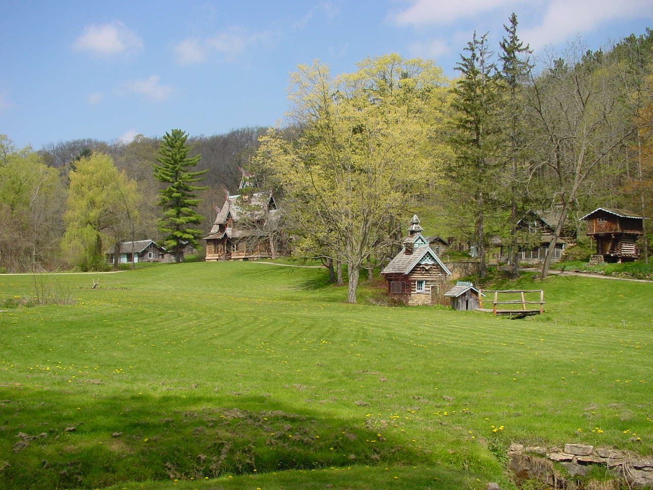 Image showcasing Little Norway and the Mt. Horeb Area - On the Lake