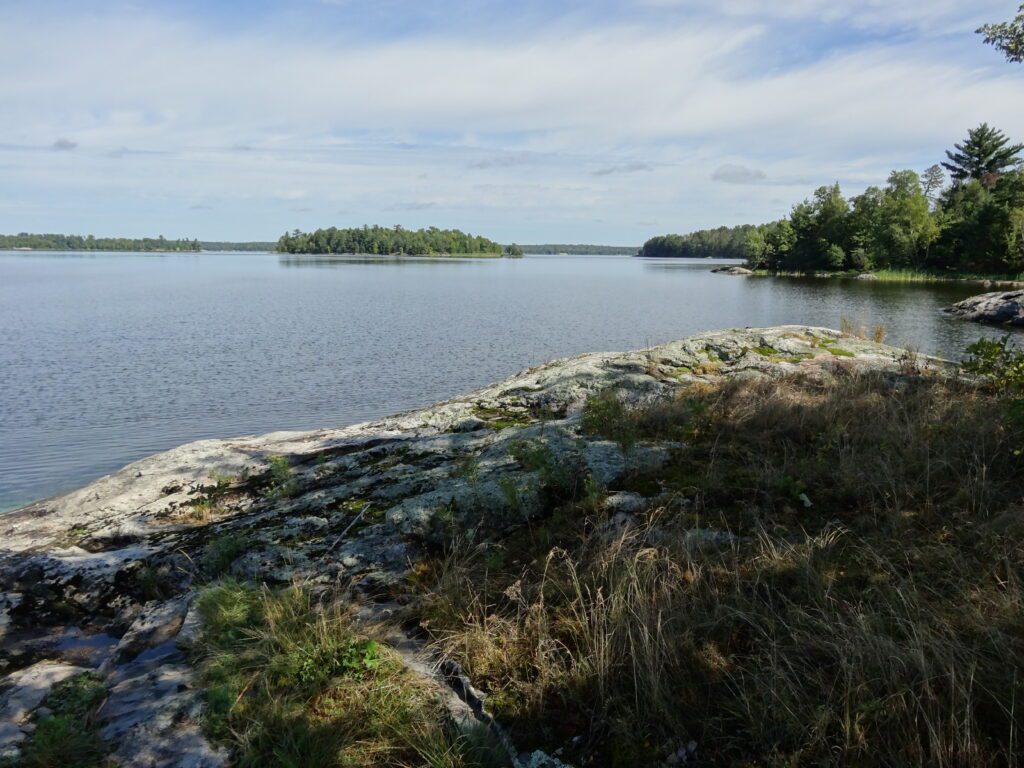 lake kabetogama islands